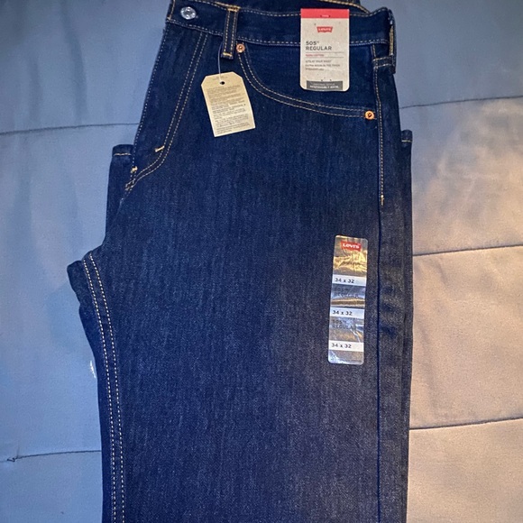 505 Levi’s - Picture 5 of 7
